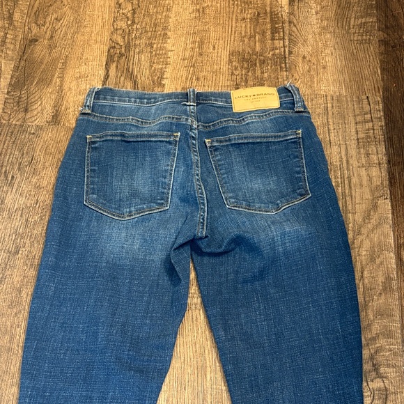 Lucky Brand Women's Medium Mid Rise Crop Ava Jeans Frayed Hem 27 / 4 Jeggings - Picture 6 of 7